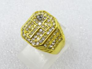 クリスタル　指輪(12号)